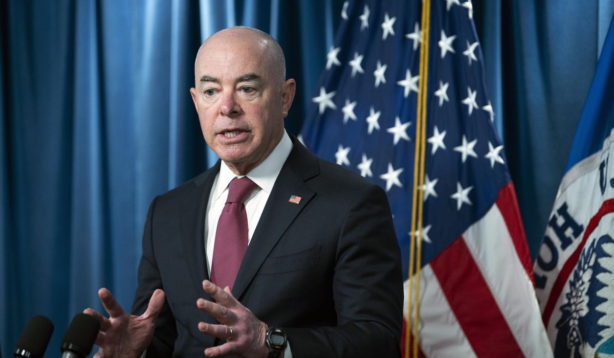 House GOP set to pass new asylum restrictions as Title 42 ends; Biden promises veto