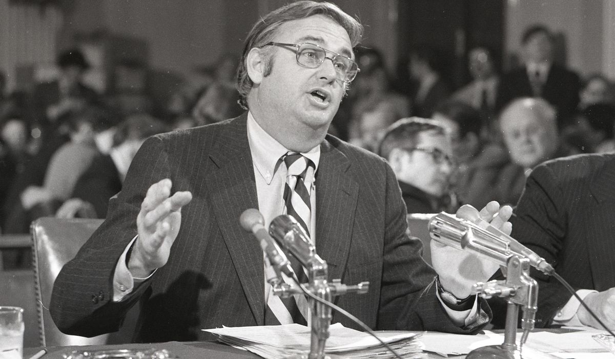Former Connecticut Gov. Lowell P. Weicker Jr., maverick senator during Watergate, dies at 92