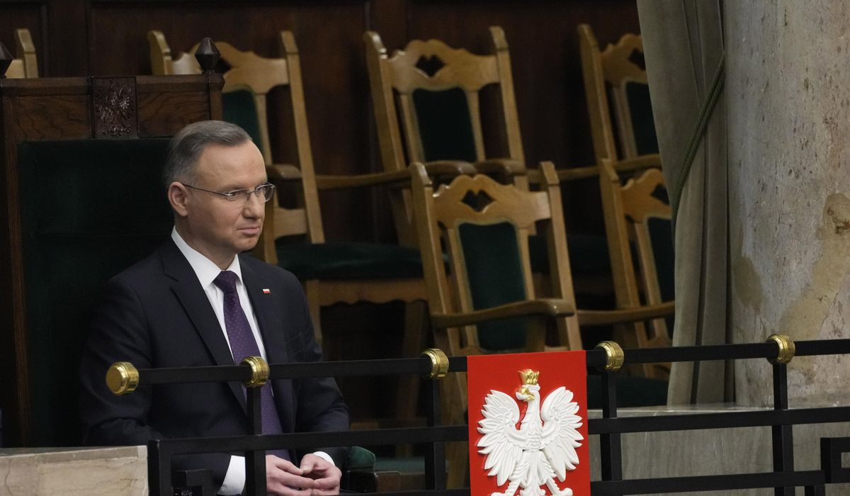 Poland’s president is to swear in a government expected to last no longer than 14 days