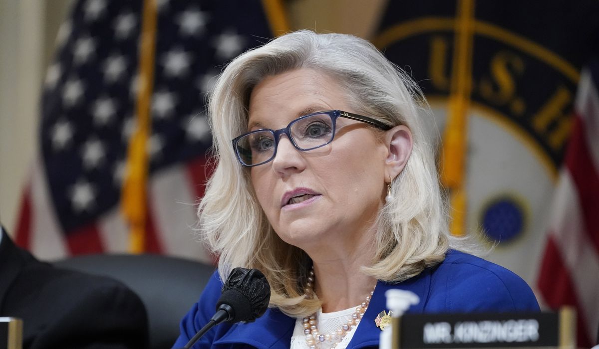 Liz Cheney calls Kevin McCarthy ‘pathetic’ for considering Trump position