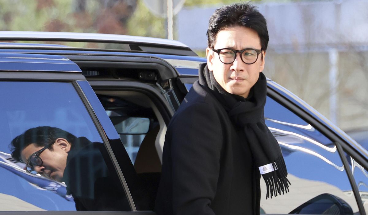 ‘Parasite’ actor Lee Sun-kyun found dead, South Korean emergency office says