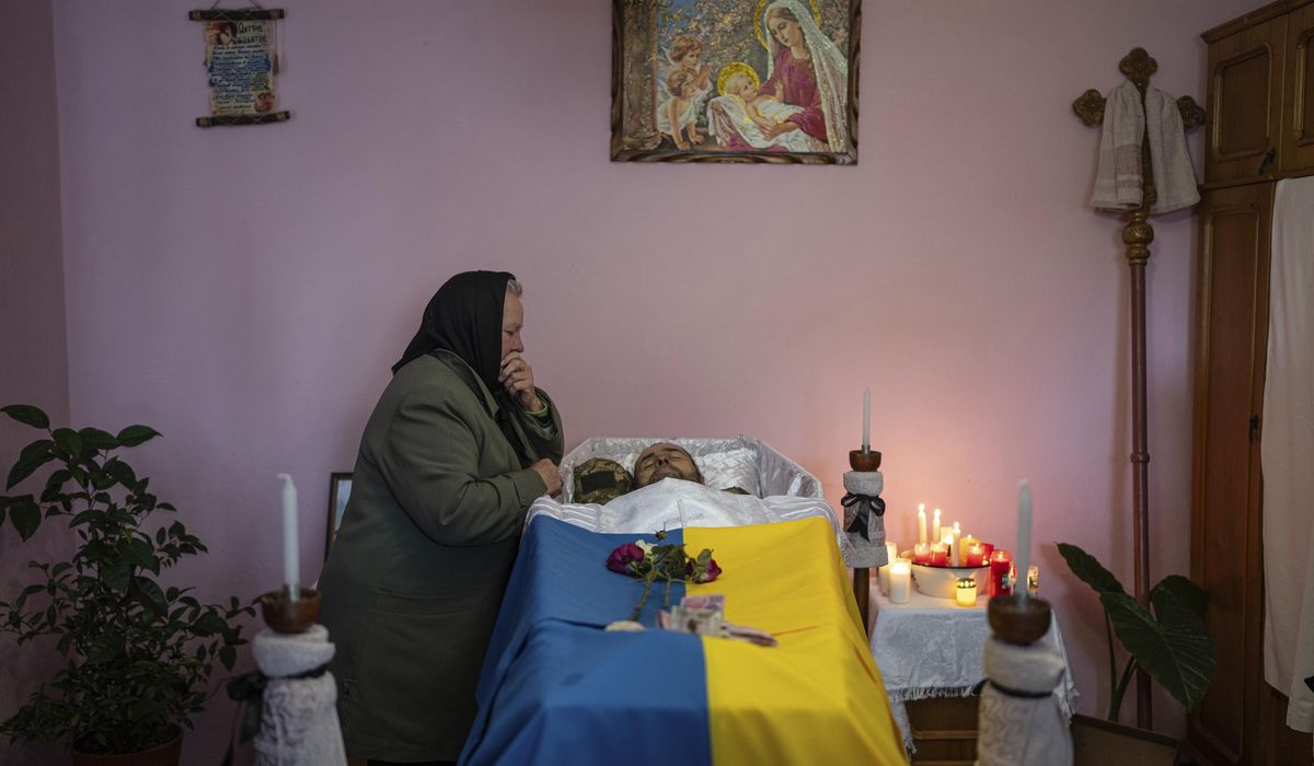 Russian shelling kills 4 as Ukraine prepares to observe Christmas on Dec. 25 for the first time